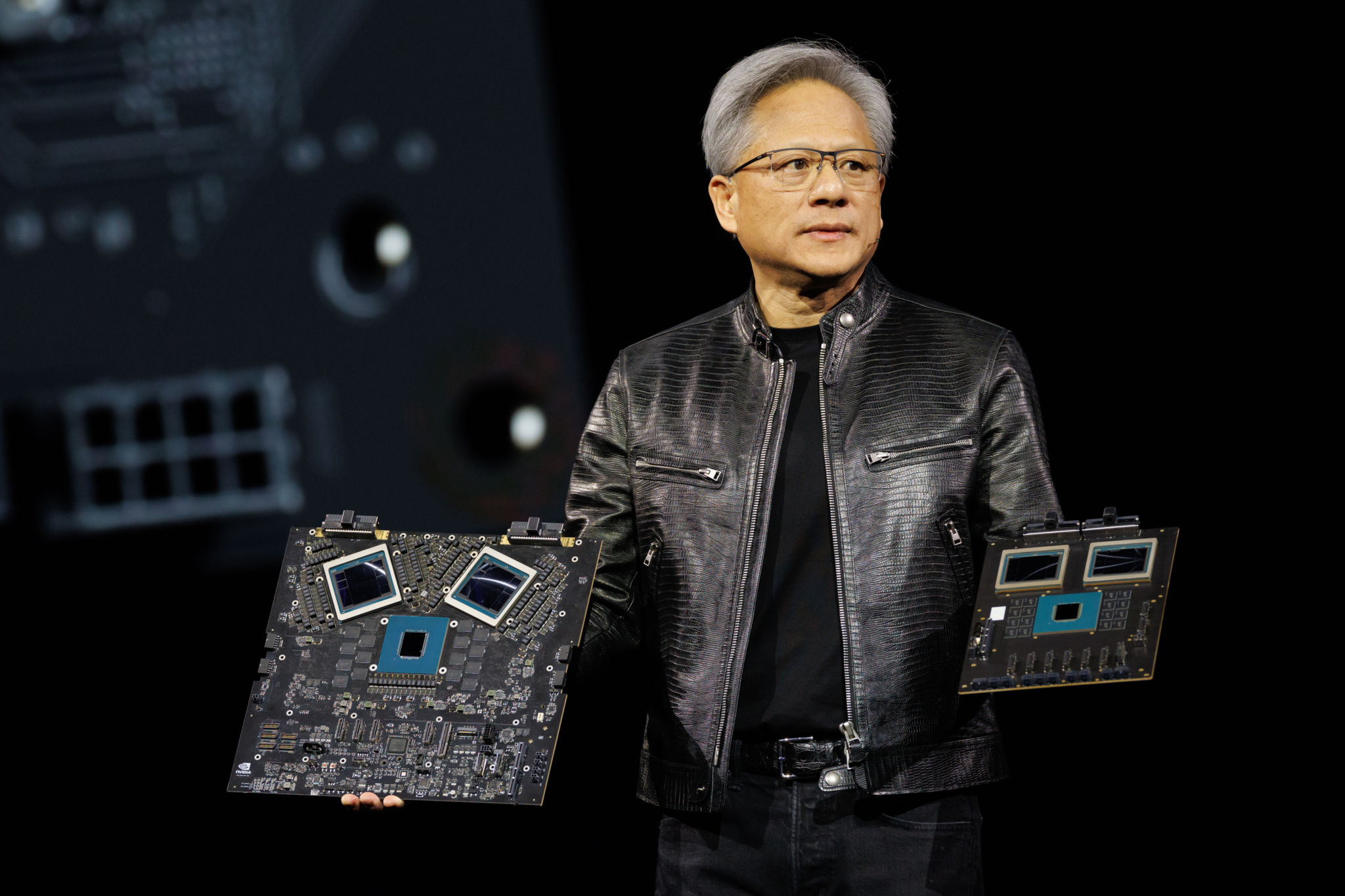 nvidia-ceo-jensen-huang-showcases-GB200-grace-blackwell-superchips (1)